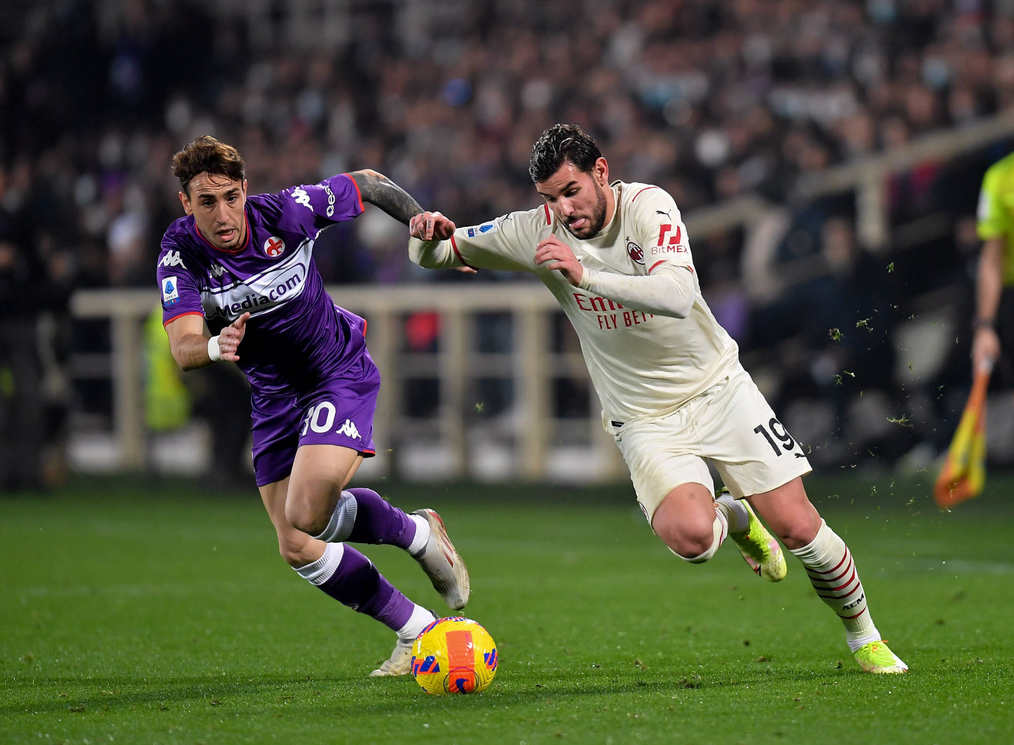 半岛体育在线-包含佛罗伦萨大胜桑普多利亚，重返前八的词条