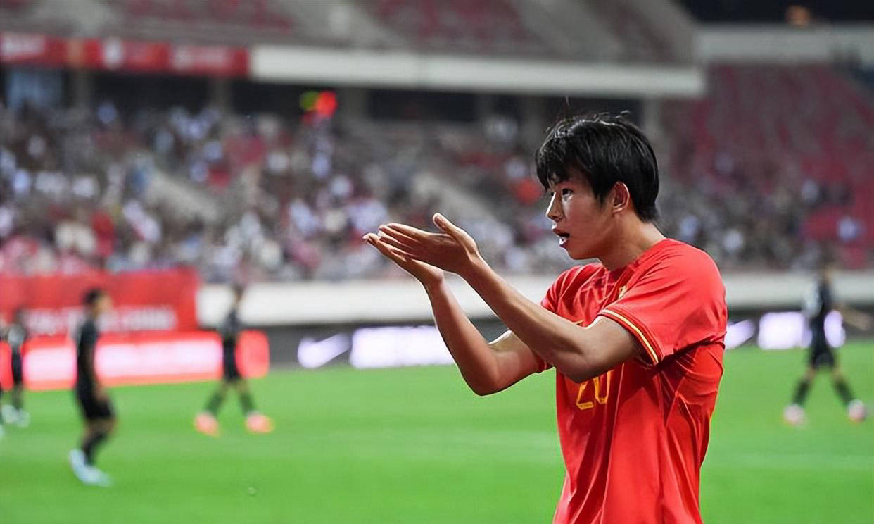 半岛体育app下载地址-中国国家队在比赛中获得胜利