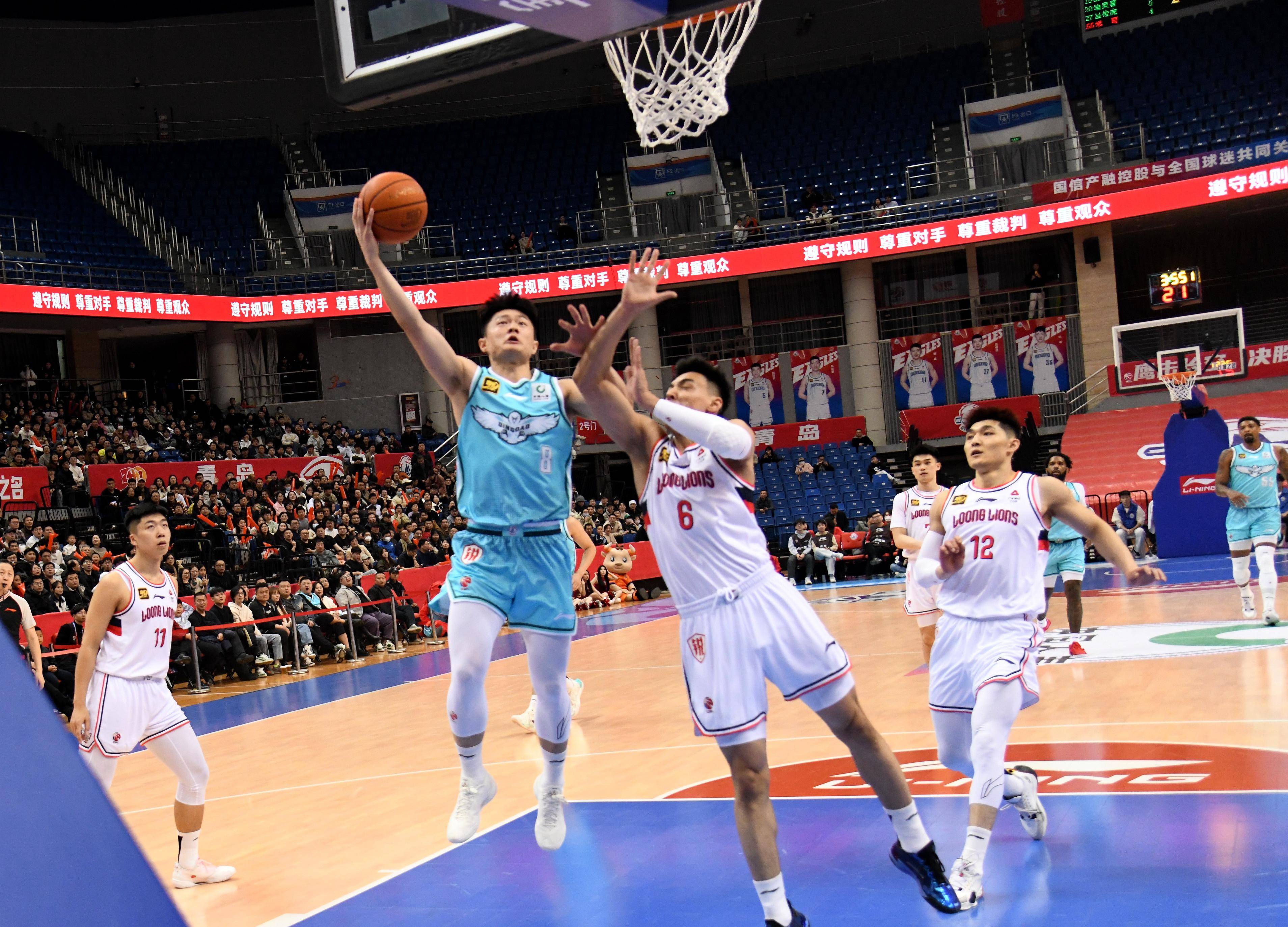 新疆男篮三连败，CBA球队需更换策略