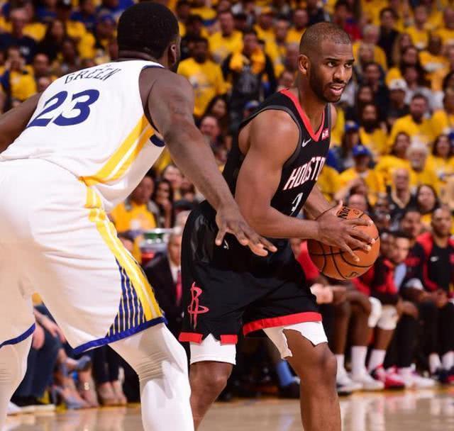 火箭前场实力暴涨，逆袭对手获胜