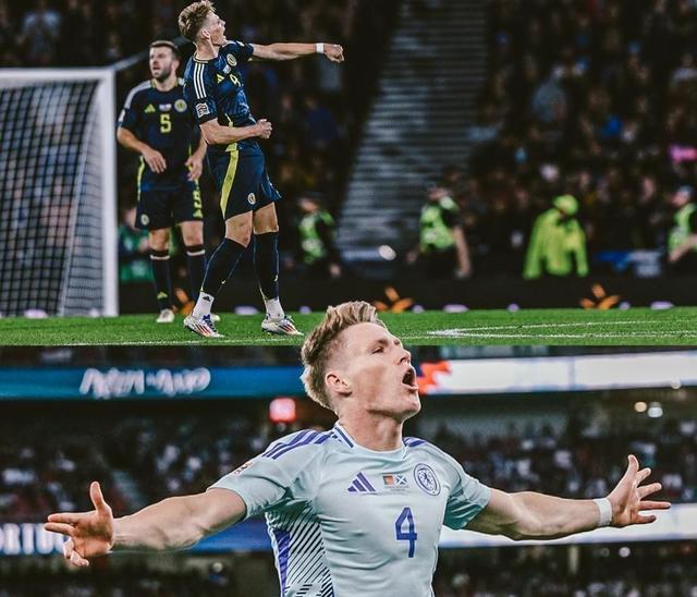 那不勒斯进攻火力全开,轻松战胜对手的简单介绍 那不勒斯进攻火力全开,轻松战胜对手的简单介绍