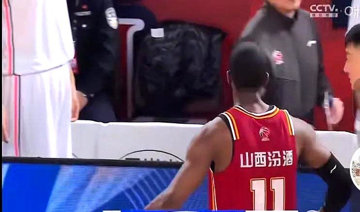 全明星球员大放异彩,带领球队豪取连胜的简单介绍 全明星球员大放异彩,带领球队豪取连胜的简单介绍