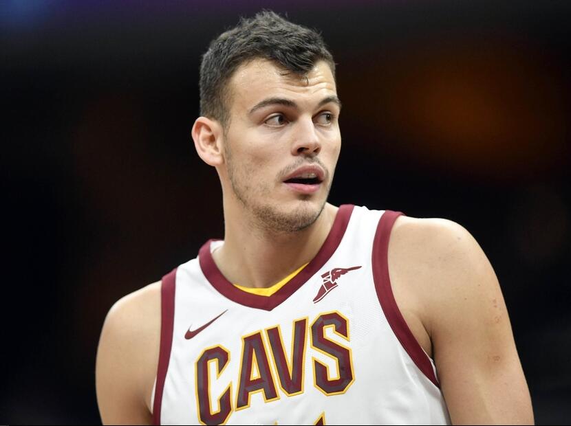 包含华盛顿骑士捍卫颜面争分加油的词条