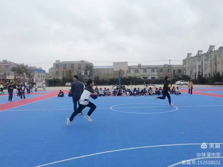 选手忘我拼搏,演绎青春激情、传递力量的简单介绍 选手忘我拼搏,演绎青春激情、传递力量的简单介绍