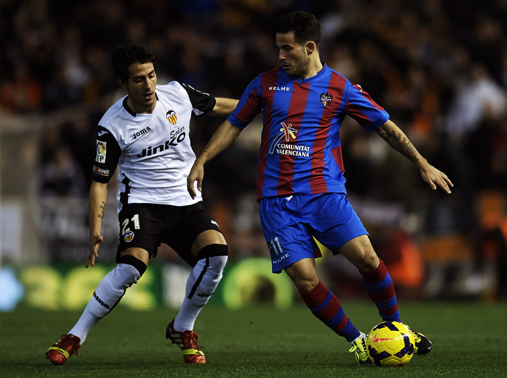 包含莱加内斯客场告捷,避免降级区的词条 包含莱加内斯客场告捷,避免降级区的词条