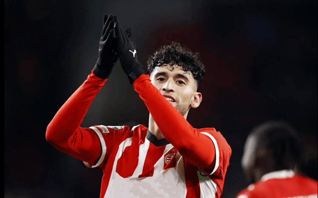 布雷斯特队在主场比赛中大胜对手，提升信心